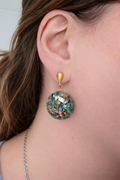 Boucles d oreilles couleur argentée - dome multicolore - la fabrique à pampilles