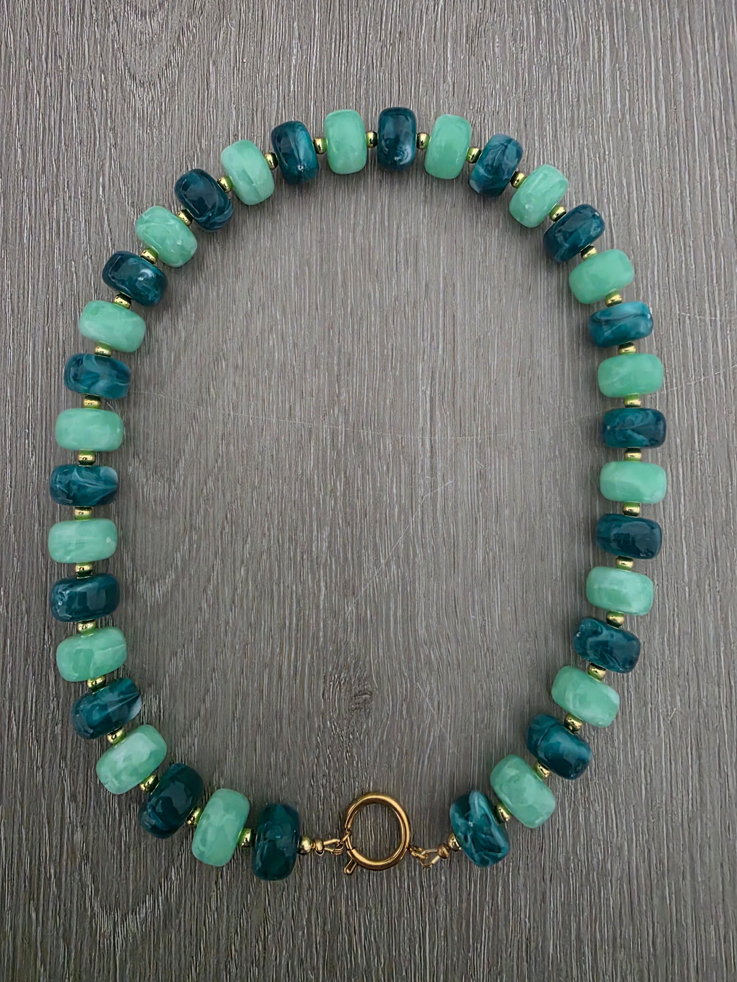 Collier de perles bleu / vert