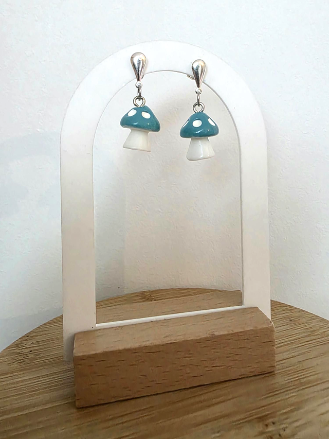 Boucles d oreilles argentées - breloques champignons - la fabrique à pampilles