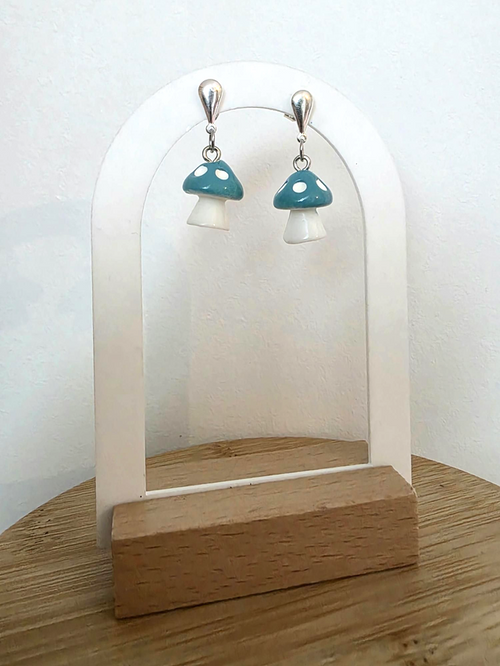 Boucles d oreilles argentées - breloques champignons - la fabrique à pampilles