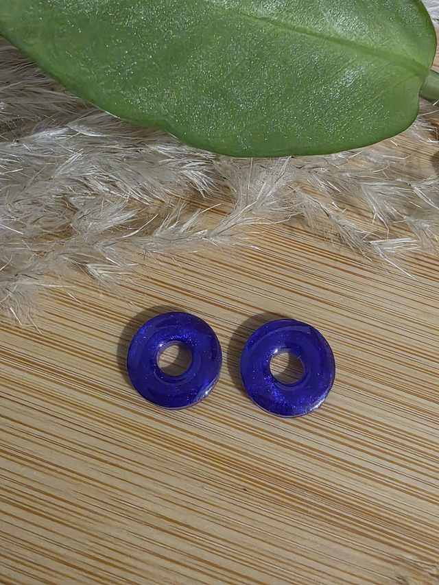 Pampilles interchangeables modèle Little donut en résine couleur violet uni - la fabrique à pampilles