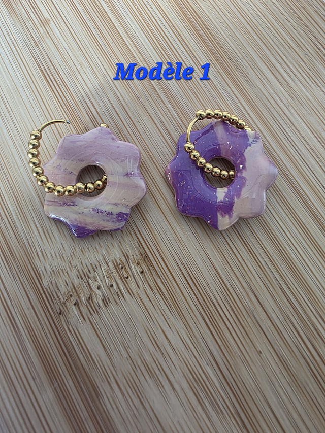 Pampilles en résine modèle Judith- couleur violet- la fabrique à pampilles