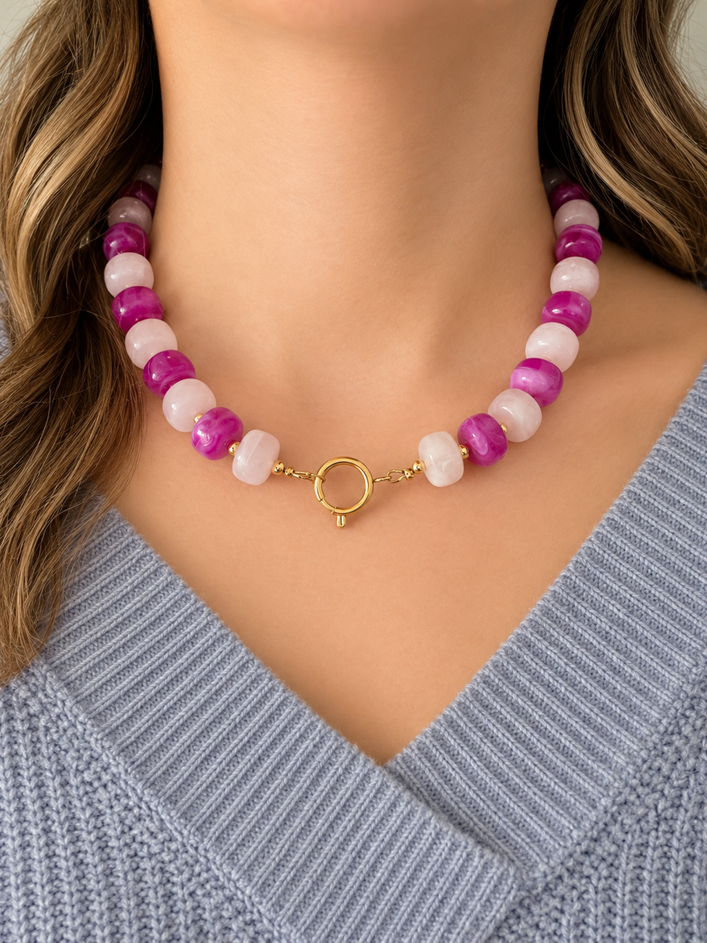 Collier de perles acryliques rose & fuchsia