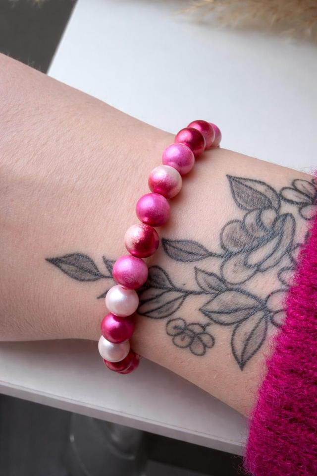 Bracelet en perles rondes couleur rose et blanc- la fabrique à pampilles