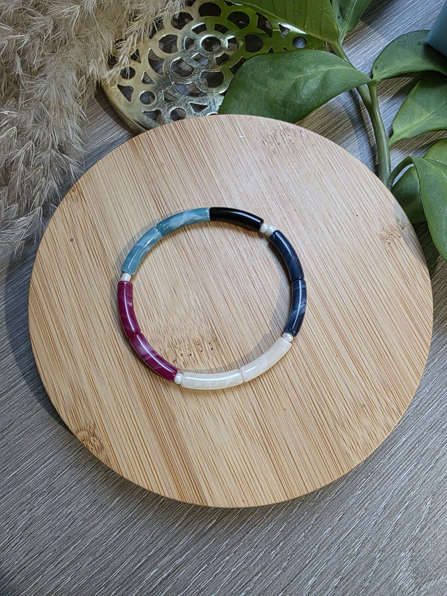Bracelet en perles mini tubes - couleur rouge blanc bleu- la fabrique à pampilles