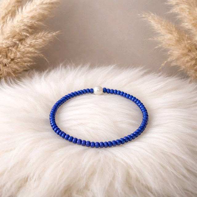 Bracelet en mini perles couleur bleu - la fabrique à pampilles