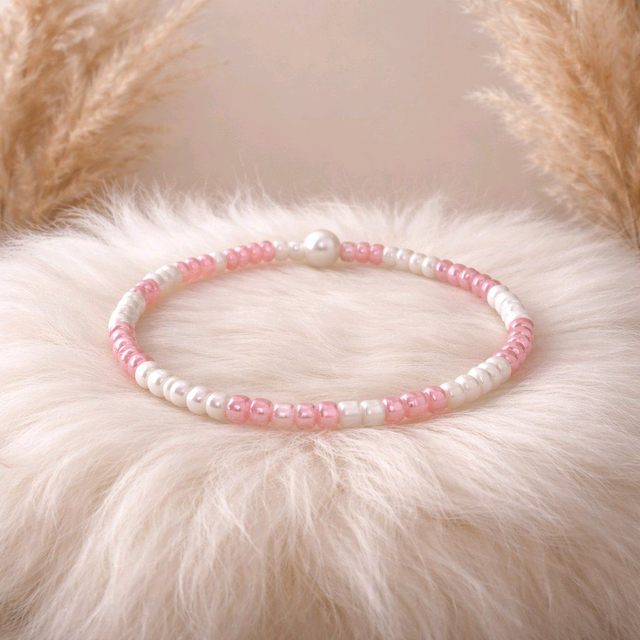Bracelet en mini perles couleur rose et blanc- la fabrique à pampilles