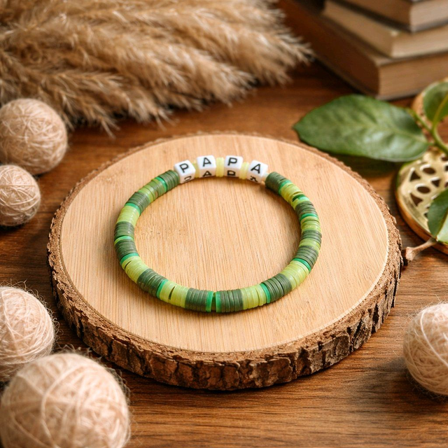 Bracelet en perles heishi "papa" couleur vert et anis- la fabrique à pampilles
