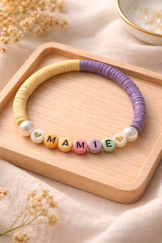 Bracelet en perles heishi "mamie" couleur jaune et violet- la fabrique à pampilles