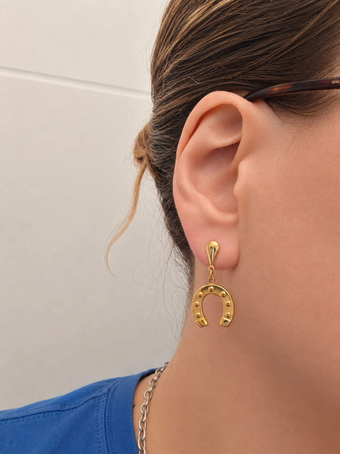 Boucle d'oreille fer à cheval