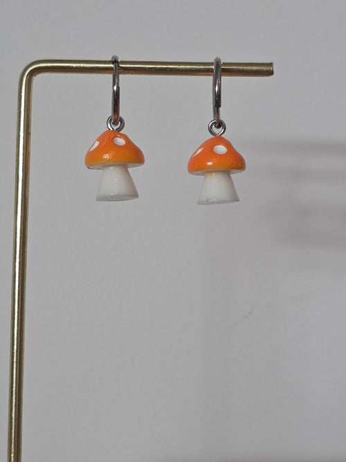 Boucles d oreilles creoles champignons orange