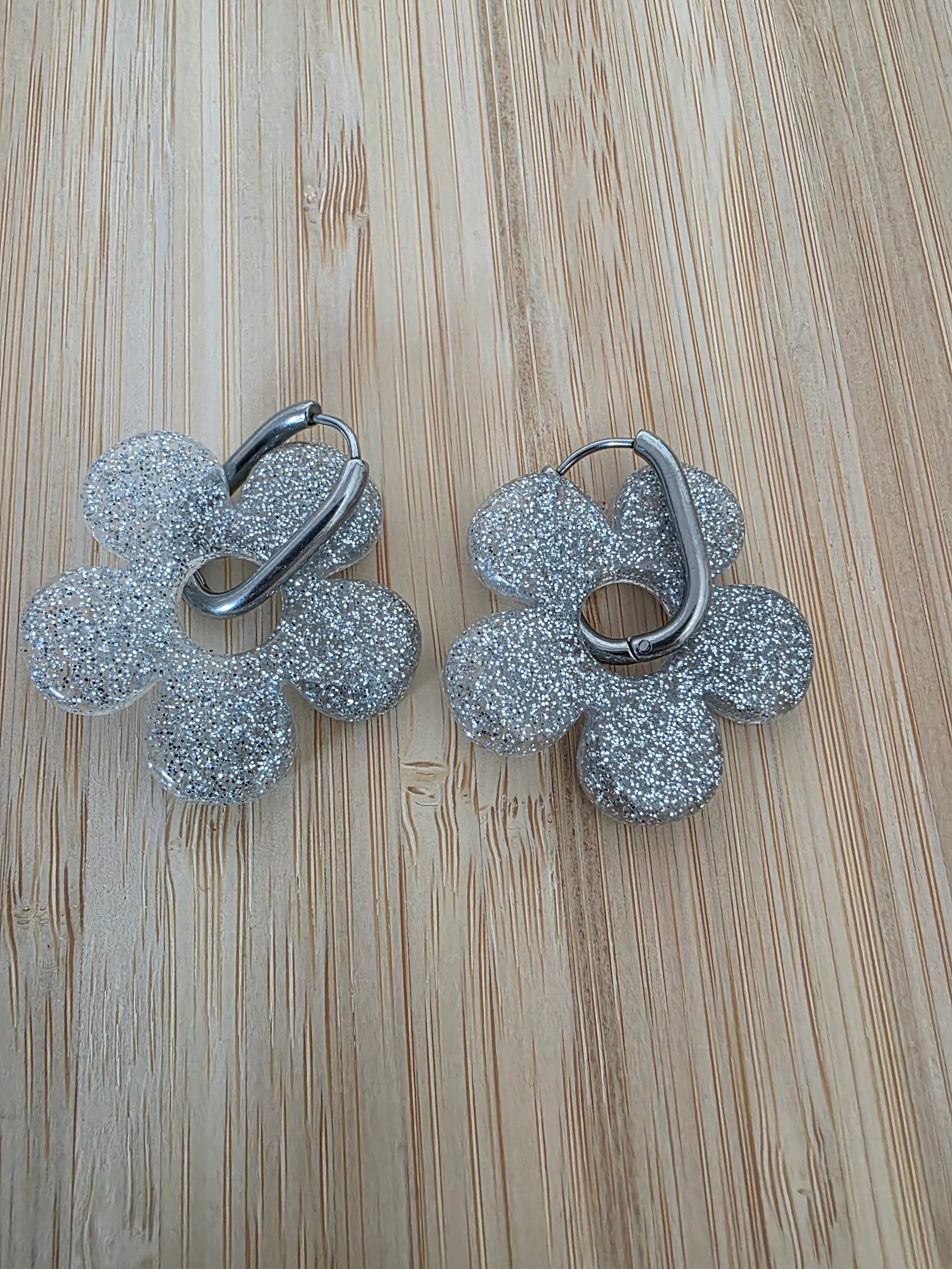 Pampilles en résine Esmée – Argent
