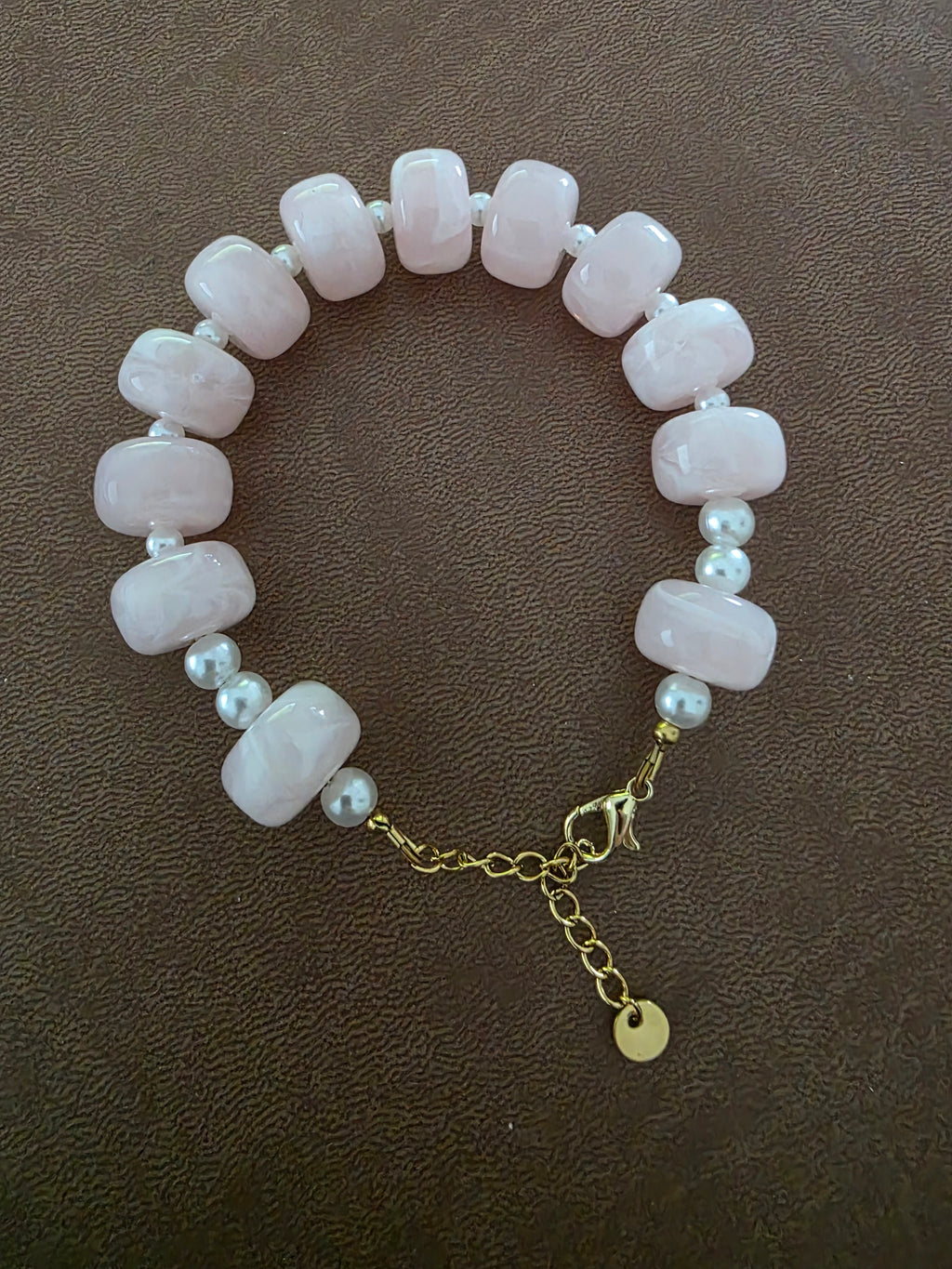 Bracelet grosses perles rose marbré