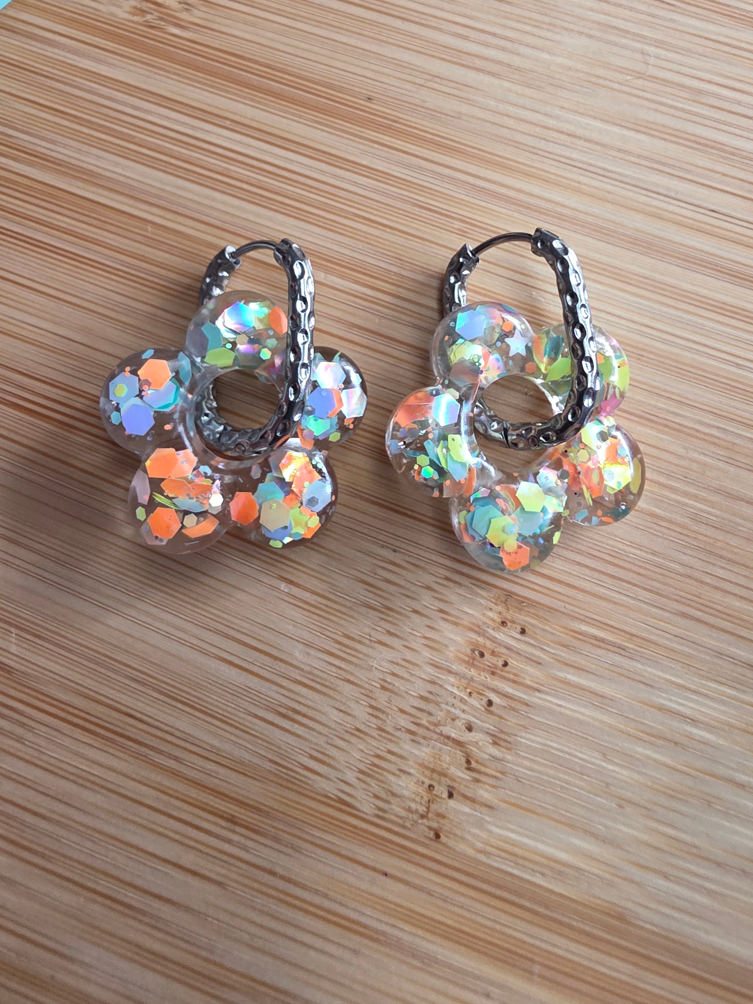 Pampilles en résine Rosie – multicolore Clair