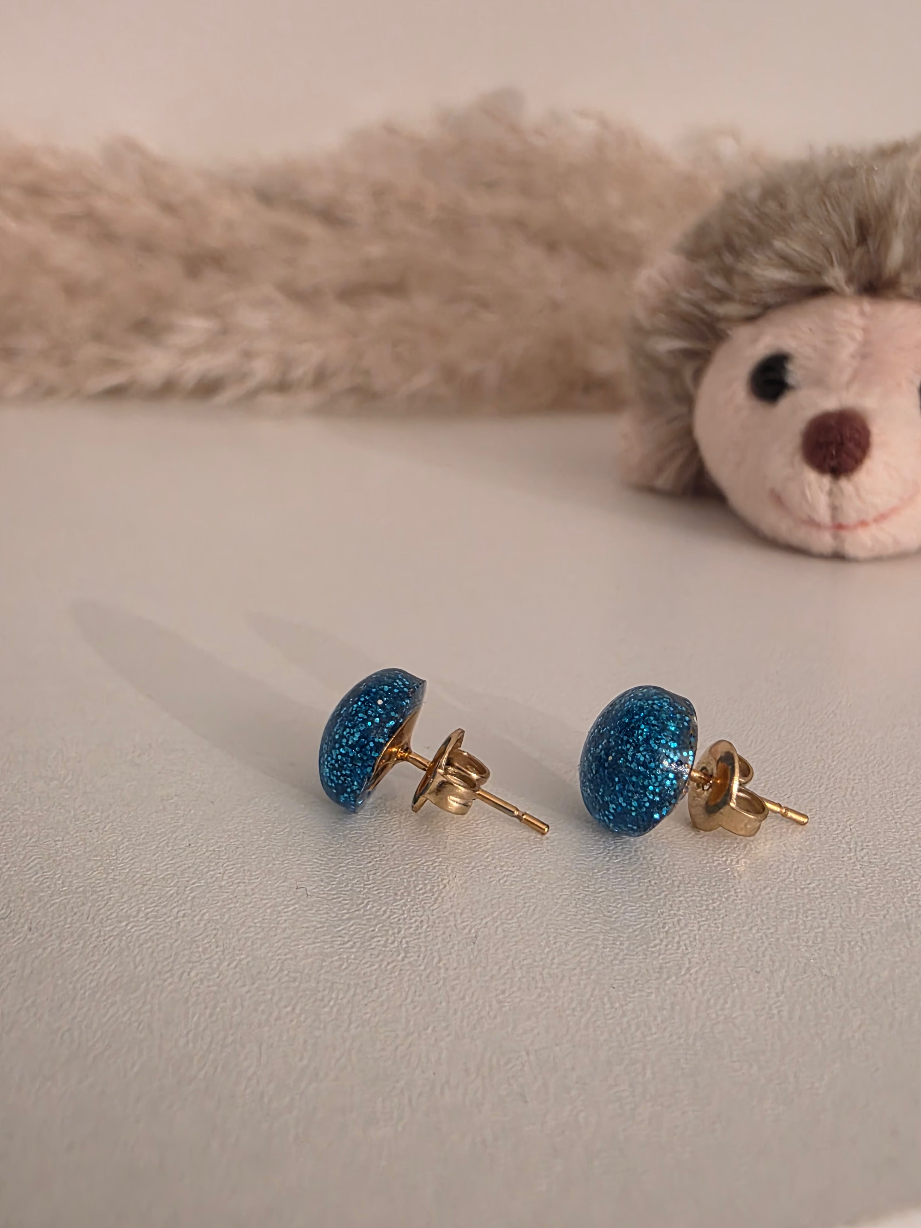 Puces d'oreilles dôme lisse – Bleu