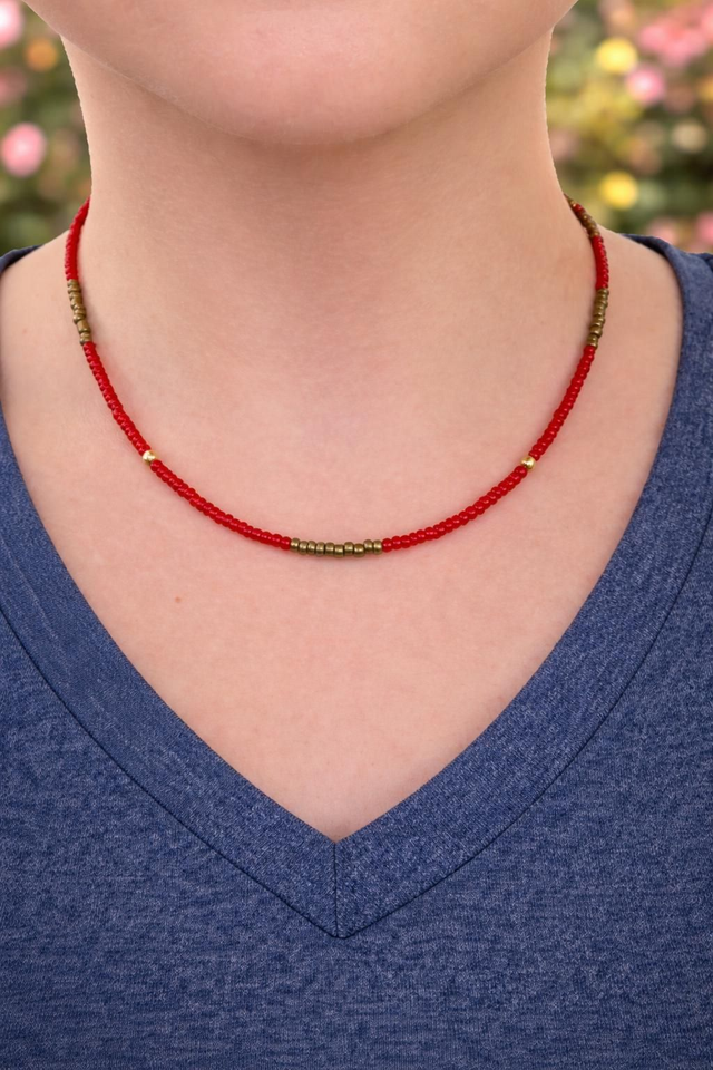Collier en mini perles- couleur rouge doré - la fabrique à pampilles